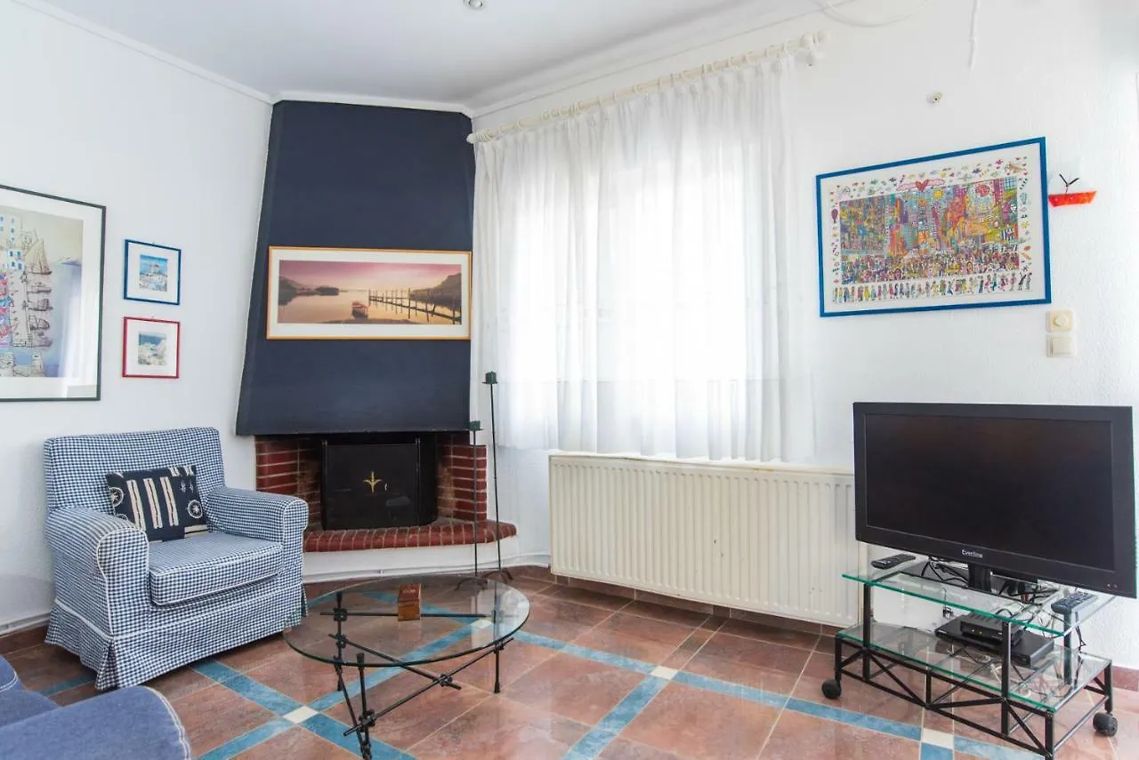 Holiday home Bouganvillia Villa Latura Ormos Panagias