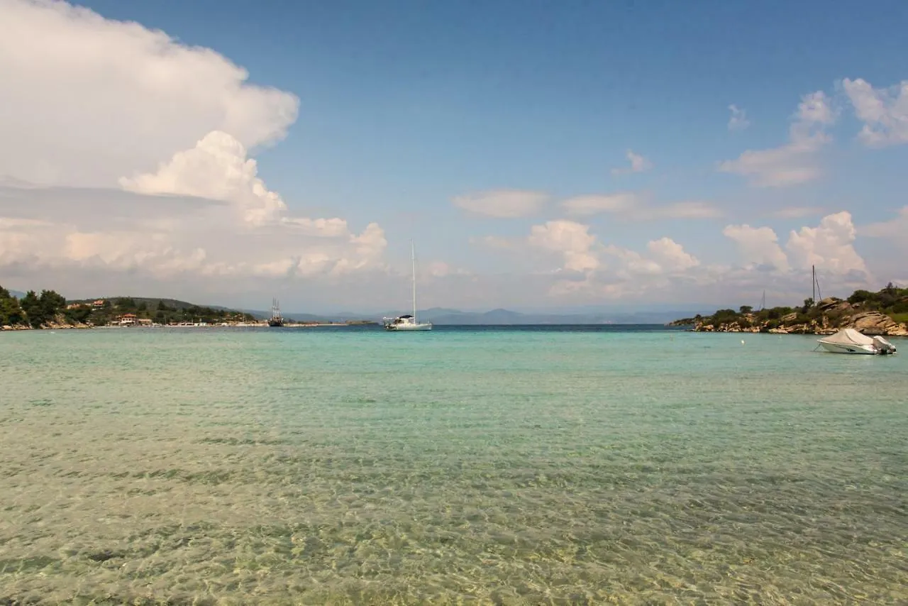 Bouganvillia Villa Latura Ormos Panagias Greece